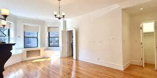 247 Newbury St Gallery 2