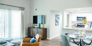 The Hendrix Gallery 12