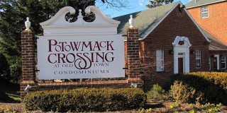 1734 W ABINGDON Drive Gallery 2