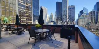 77 W 55th Street Gallery 12