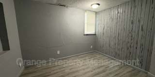 4108 Cuming St Gallery 2