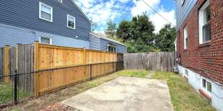 5700 FENWICK Drive Gallery 3