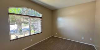 NW Bakersfield home! Gallery 6