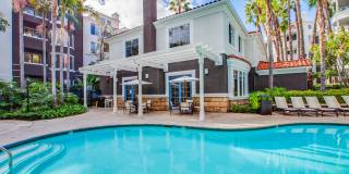 Villas at Park La Brea Apartments Gallery 18