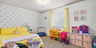 10543 West Poppy Street Gallery 7