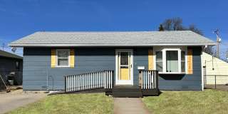 1915 W 2nd St Gallery 1