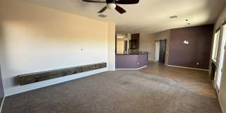 538 West Chatfield Street Gallery 12