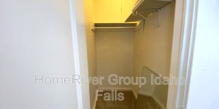 172 E 2nd S Gallery 9
