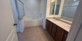 3/2  Pool home Gallery 8