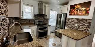 Beautiful two family home in Elmhurst Gallery 1
