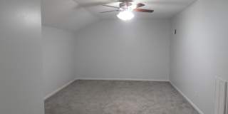 420 Northrop Place Gallery 8