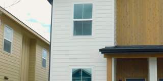 605 Holstein Way Gallery 1