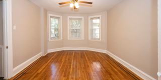 Wayne Walnut Gallery 13