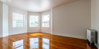 8000 S Maryland Gallery 8