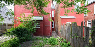 361 BEAVER Street Gallery 13