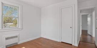 8 E Ridgewood Avenue Gallery 13