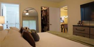 453 Lakeview Dr # 2, Weston, FL 33326 Gallery 22
