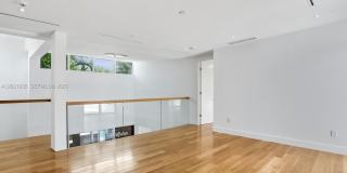 125 Hampton Ln Gallery 37