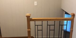 Newly renovated 4BR/2BA home, across from IU Stadium and Golf Course! Gallery 16