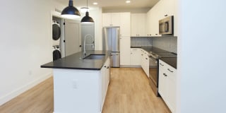 Luna Upper Westside Gallery 6