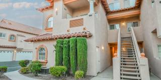 Gated Community townhome, with private garage Gallery 63