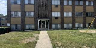 17731 Lakeshore Boulevard - 5 17731 Lakeshore Boulevard - 5 Gallery 12