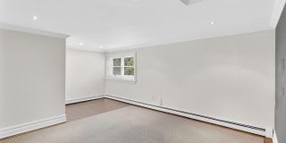 65 E River Road Gallery 7