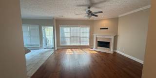 Cozy Condo in Gardens at Gatewood! Gallery 18