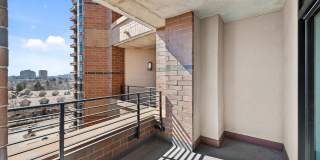 Come live in Penterra Plaza! Gallery 1