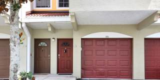 3bd/3bth In Las Palmas, Near UTC w/ Garage Gallery 1
