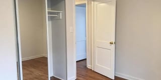 Room in 3 Bedroom Home at Downing Rd Room in 3 Bedroom Home at Downing Rd Gallery 1