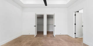 4527 22nd Place Gallery 21