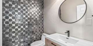 9161 Tudor Park Place Gallery 18