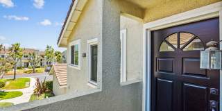 Gorgeous 2 bed/2 baths, located in the highly desired community of Woodbridge. Gallery 20