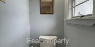 1875 Lombard Dr. Gallery 19