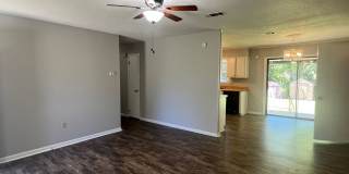 Affordable 3BD/2B Home Close to RAFB Gallery 4
