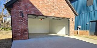 1615 NE 9th Street Gallery 27