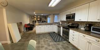 1304 Franklin Avenue Gallery 6