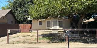 Affordable 1 bedroom 1 bathroom home on Marks and McKinley. Gallery 1