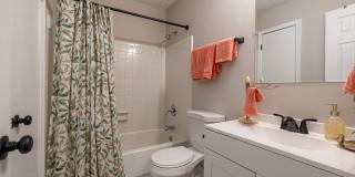 Stallion Square Apartments. Spacious, Updated Living in North Charleston! Gallery 5