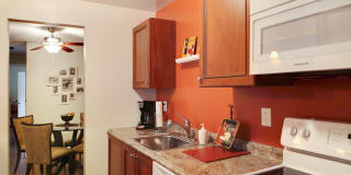 Saratoga Garden Apartments Gallery 8