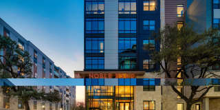 Noble 2500 - Student Housing Gallery 24