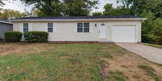 Cozy 3-Bedroom Home with Convenient Layout Gallery 1