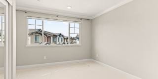 Luxury 3-Bed Townhouse in Hayward Just Built in 2019! Gallery 19