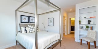 Vanguard Crossing Gallery 27