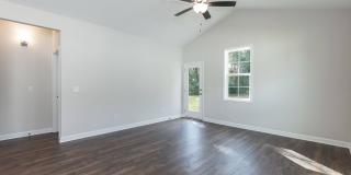 Three Bedroom Home! Gallery 18