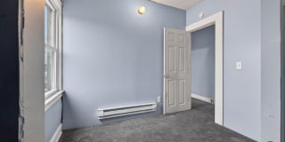 $1550 4 bedroom Gallery 24