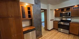 Single Family Home in Bryn Mawr/Harrison - Updated Kitchen + Dishwasher! Gallery 1