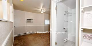 1681 N. Laurel St Gallery 10