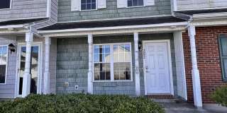 202 Streamwood Drive Gallery 1